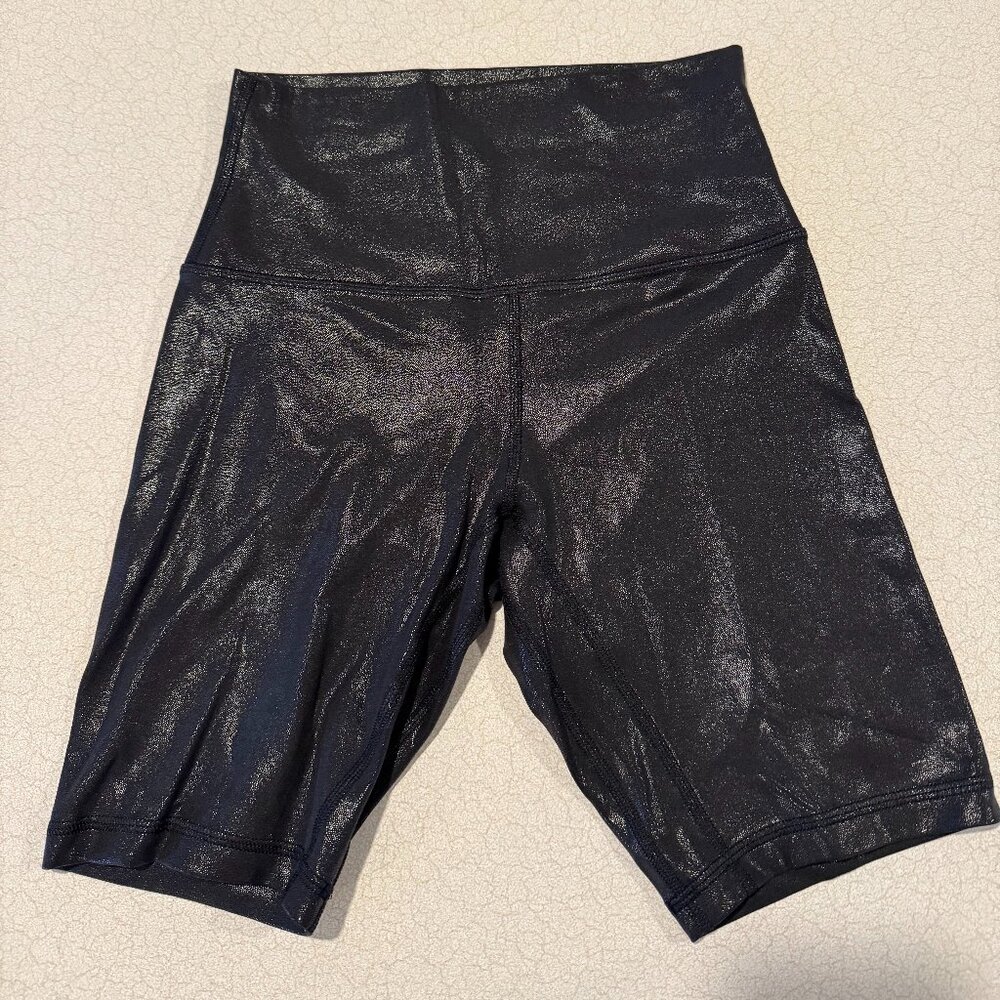 Lululemon Black Metallic Bike Shorts Size 4